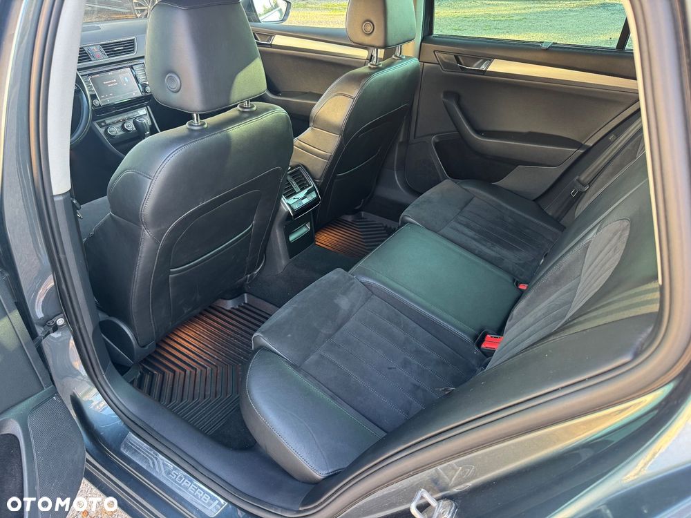Skoda Superb 1.6 TDI DSG Ambition - 24