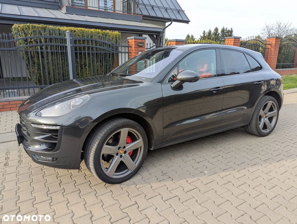 Porsche Macan GTS PDK - 18