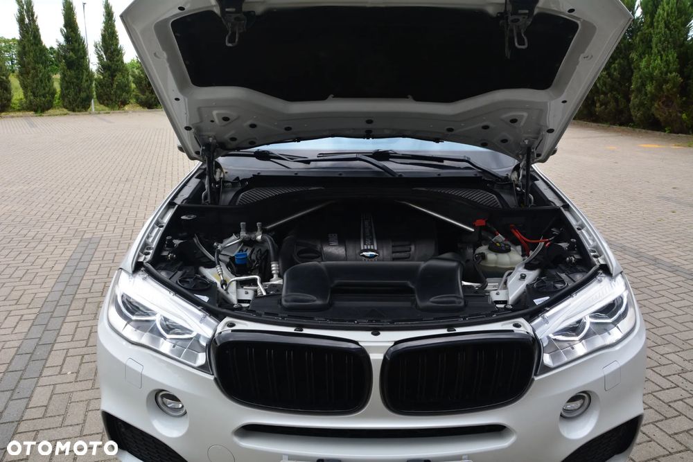 BMW X5 xDrive30d - 36