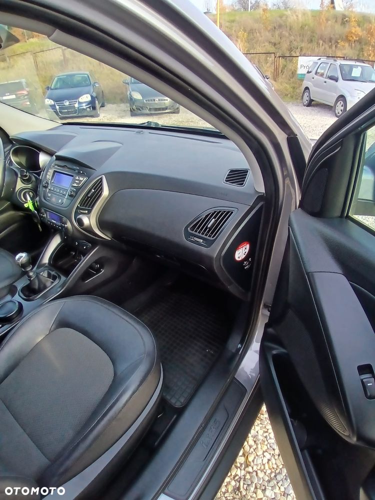 Hyundai ix35 - 13