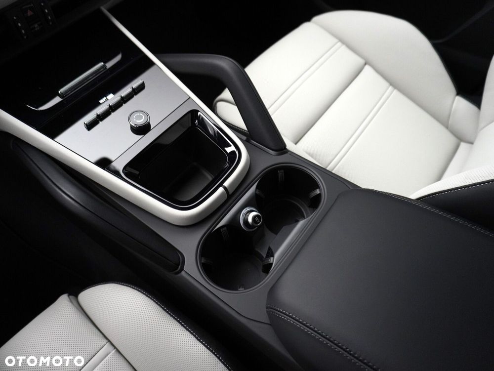 Porsche Cayenne GTS - 29