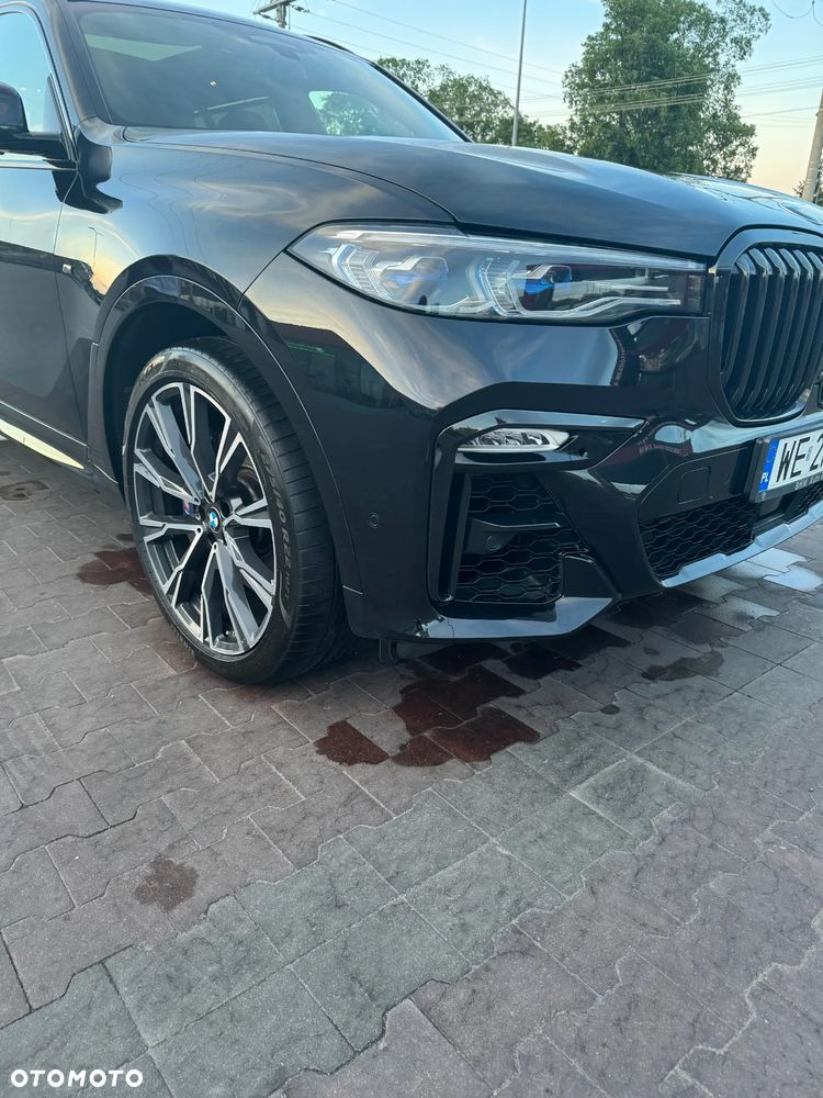 BMW X7 M50d sport - 14