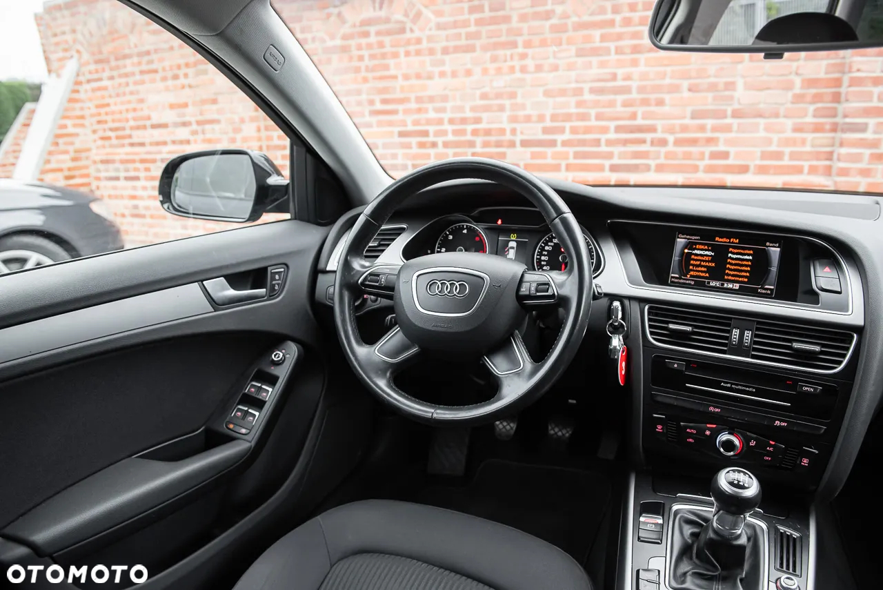Audi A4 - 24