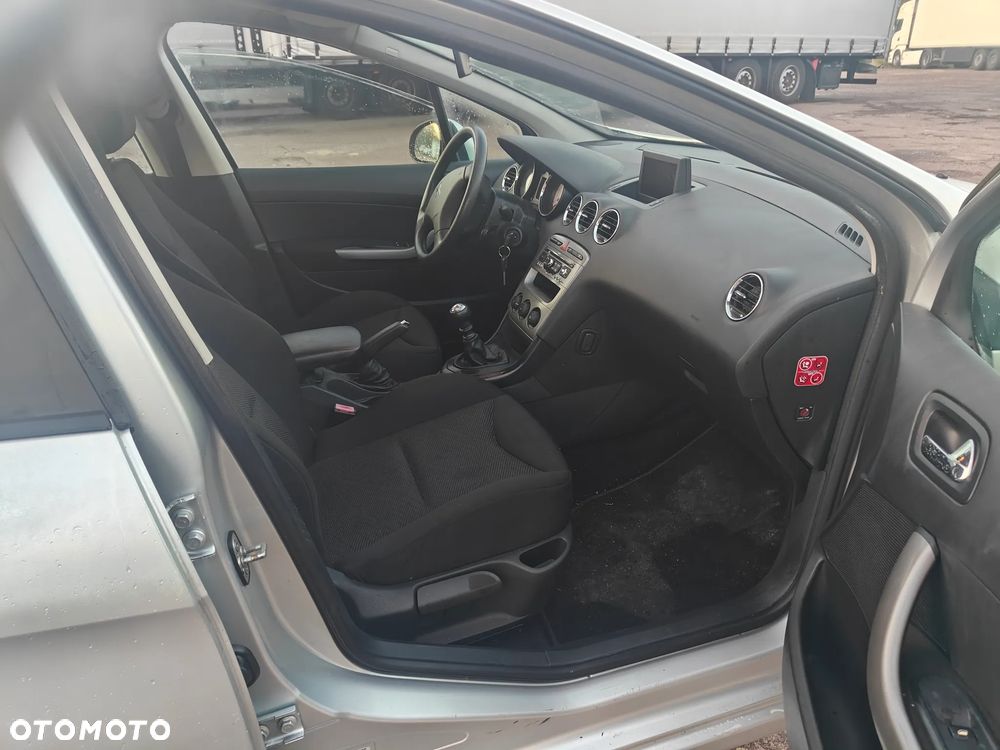 Peugeot 308 HDi FAP 110 Platinum - 5