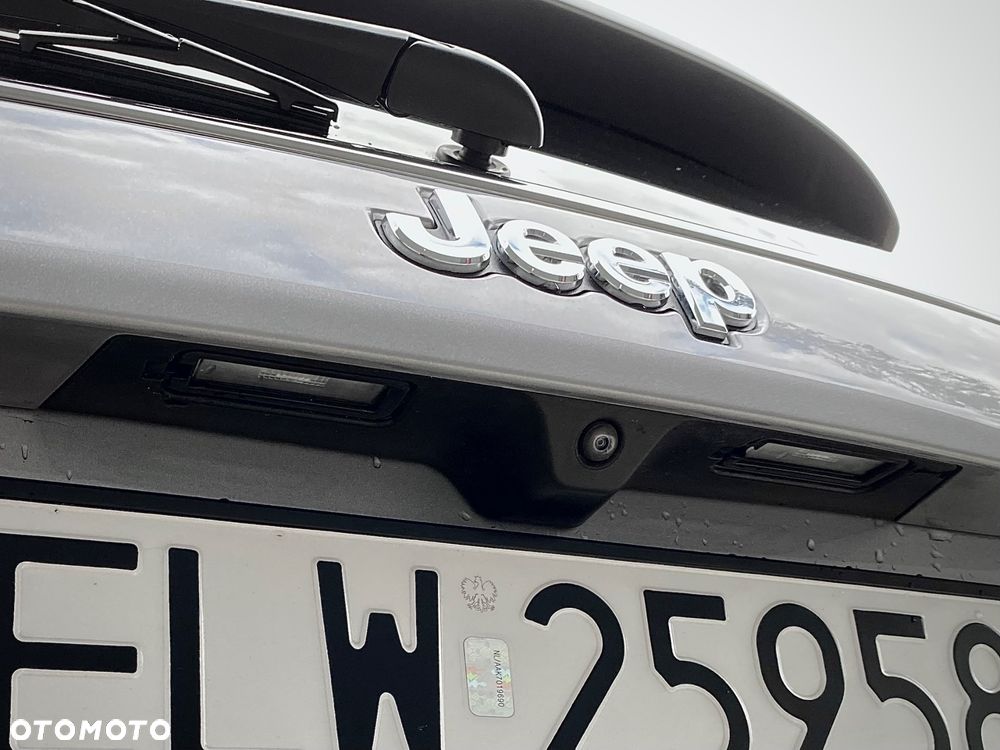 Jeep Compass - 13
