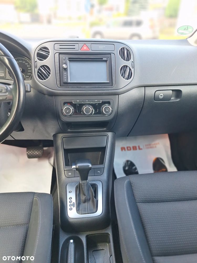 Volkswagen Golf Plus 1.2 TSI DSG Team - 19