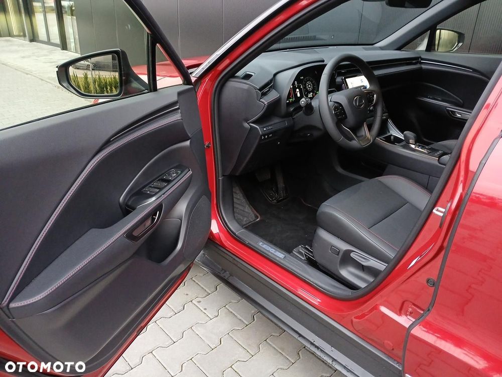 Lexus LBX 1.5 Hybrid Emotion - 7