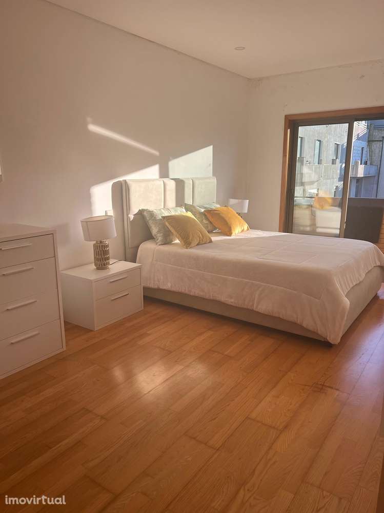 Apartamento T3 Venda em Silveiros e Rio Covo (Santa Eulália),Barcelos - Grande imagem: 2/21