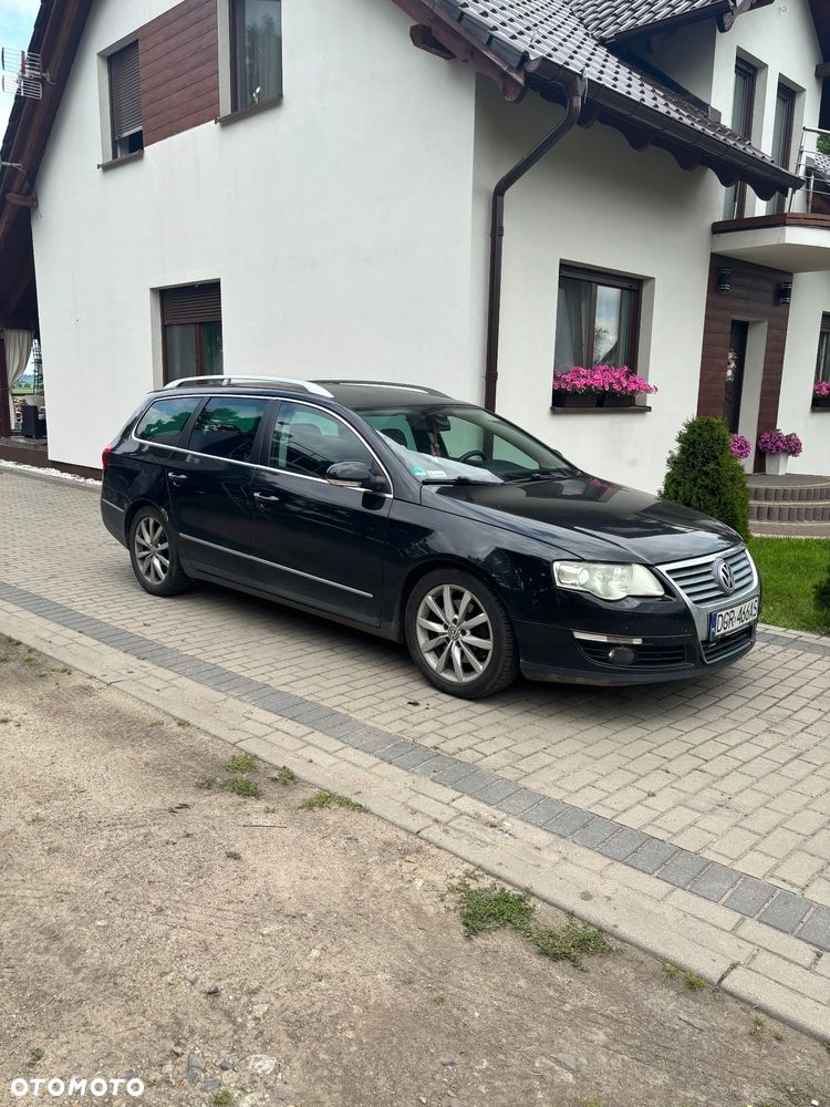 Volkswagen Passat - 2