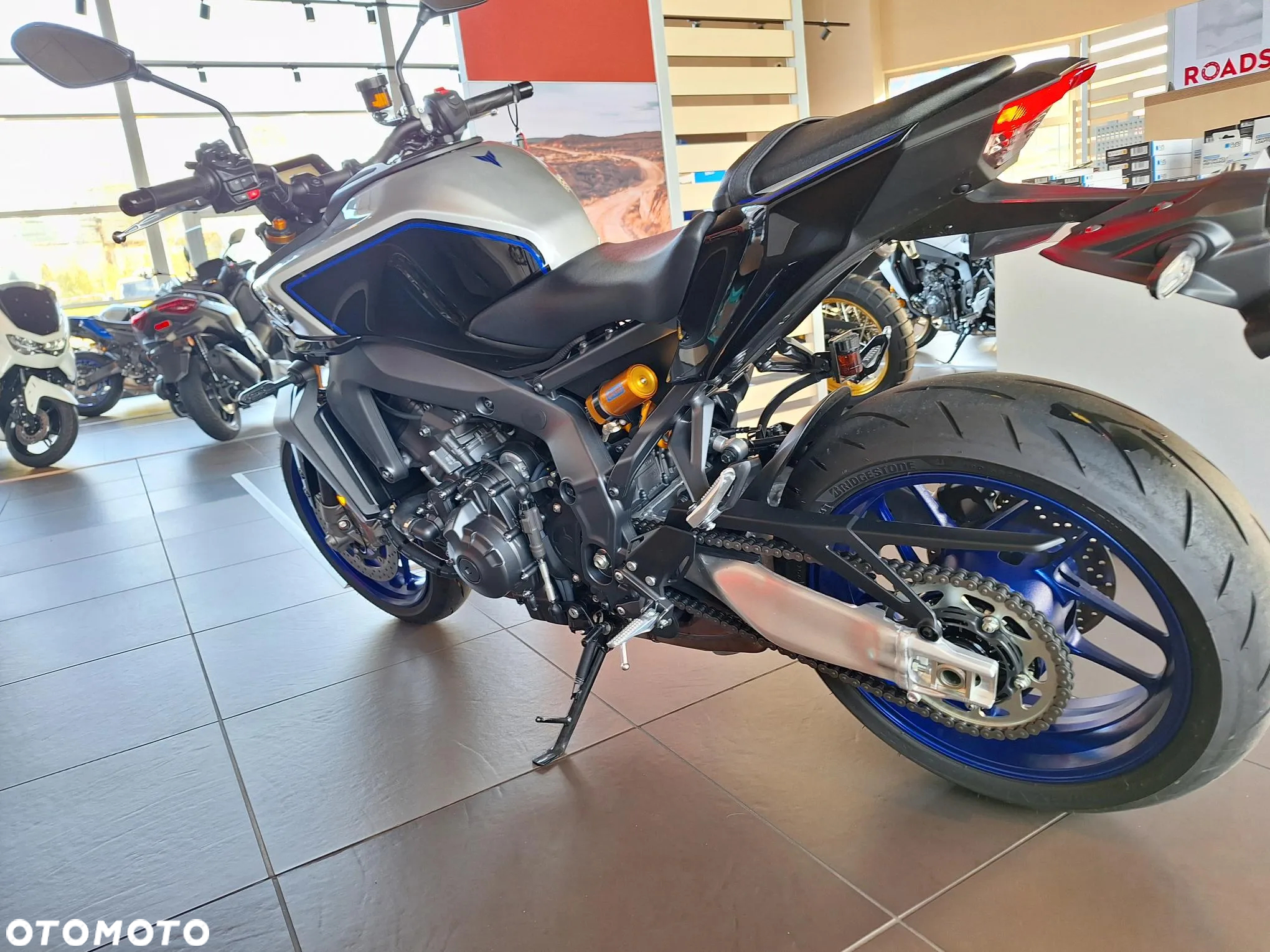 Yamaha MT - 6