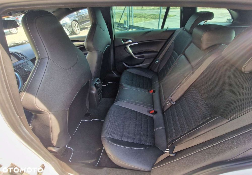 Opel Insignia - 18