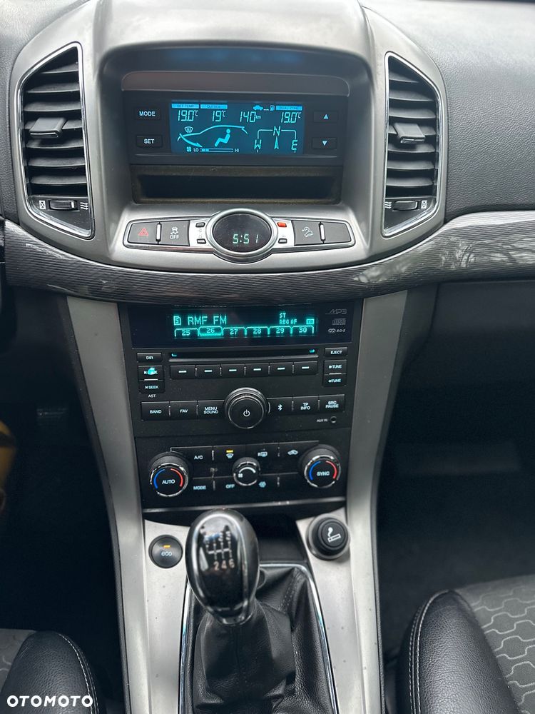 Chevrolet Captiva 2.2 D LS FWD - 10