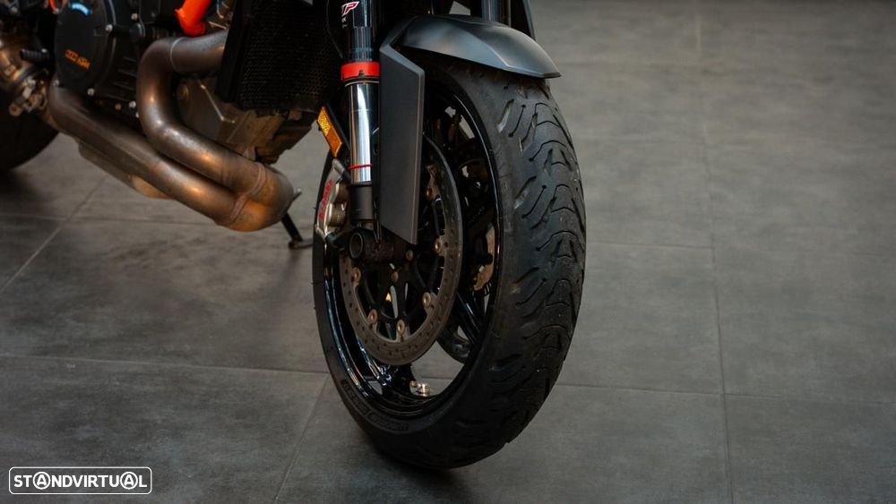 KTM Superduke 1290 R - 8