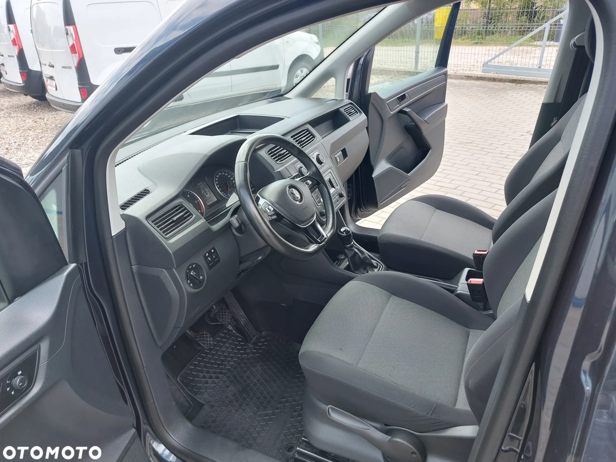 Volkswagen Caddy 2.0 TDI Comfortline - 10