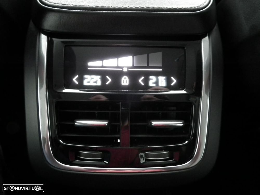 Volvo XC 90 2.0 D4 Inscription - 15