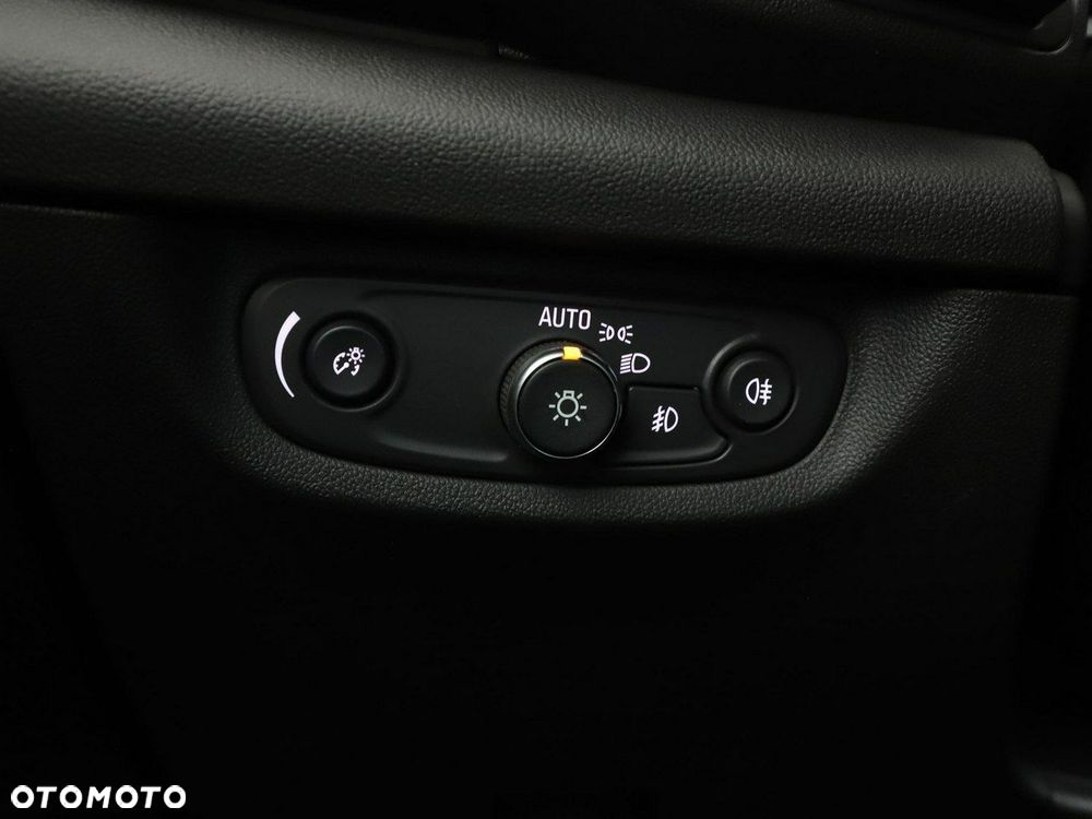 Opel Insignia 2.0 CDTI Exclusive S&S - 36