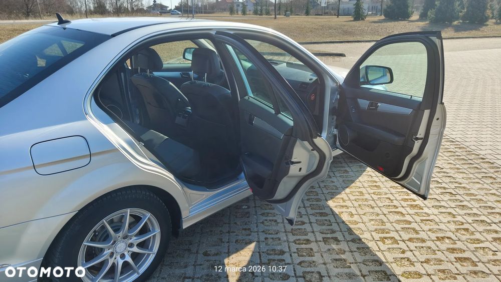 Mercedes-Benz Klasa C 200 Kompressor - 7
