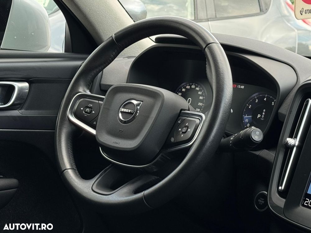 Volvo XC 40 - 9