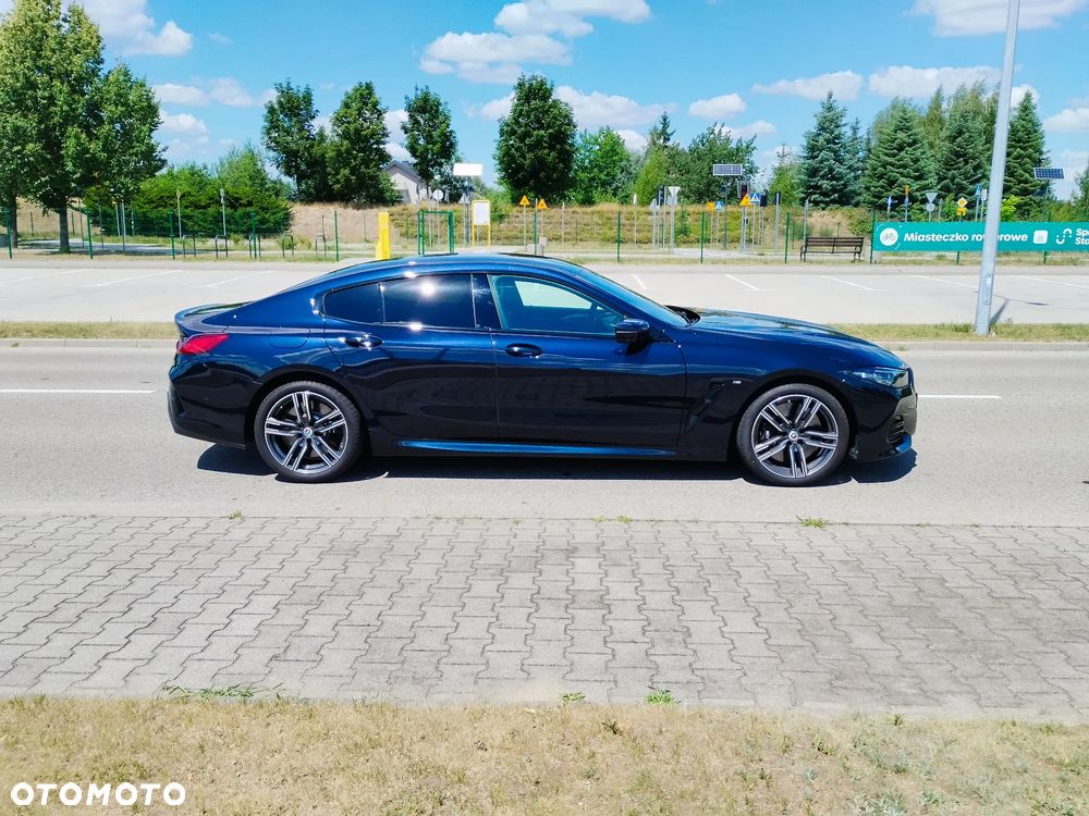 BMW Seria 8 - 5
