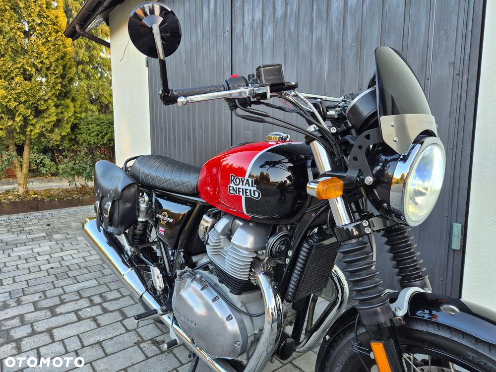 Royal Enfield Interceptor - 26