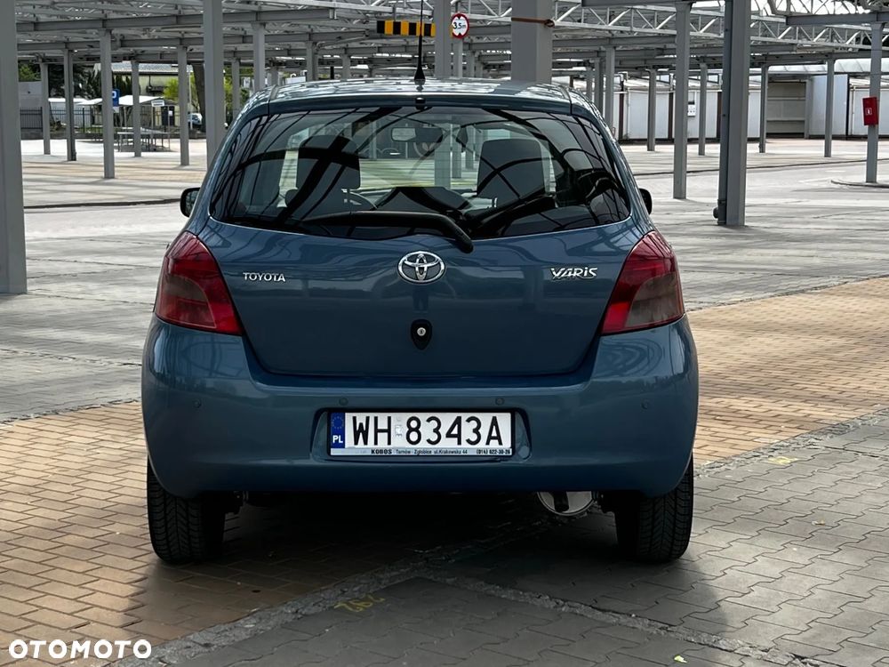 Toyota Yaris 1.3 Sol Premium MM - 7