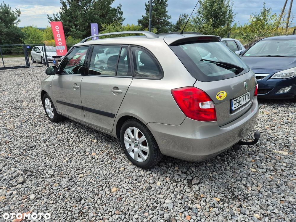 Skoda Fabia 1.4 16V Comfort - 5