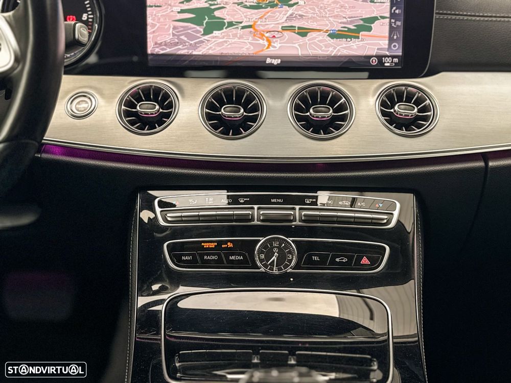 Mercedes-Benz CLS 300 d - 35