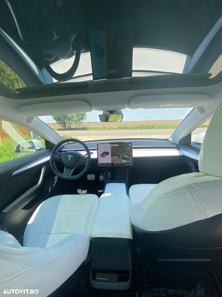 TESLA Model 3 2021 — imagine 15