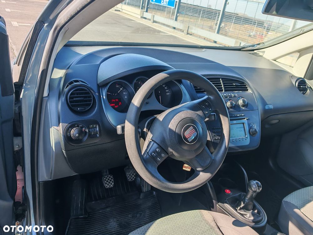 Seat Altea 1.6 Reference - 12