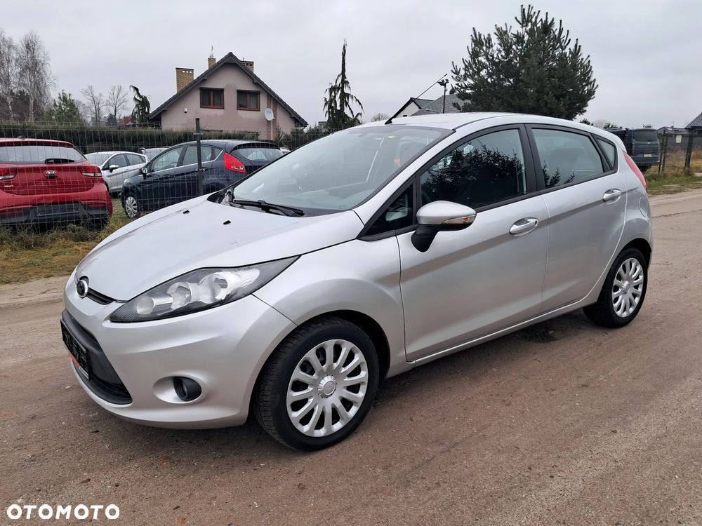 Ford Fiesta 1.25 Champions Edition - 3
