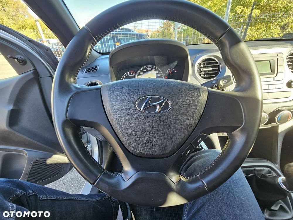 Hyundai i10 1.0 Connect & Go - 22