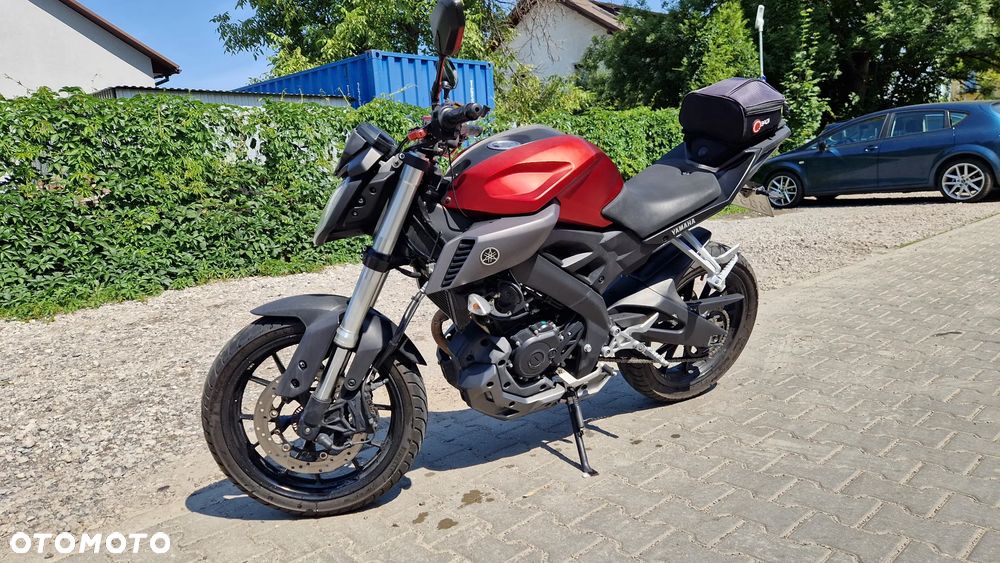 Yamaha MT - 7