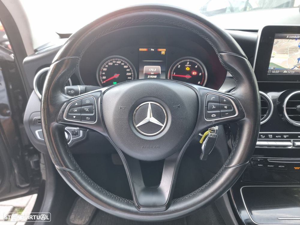 Mercedes-Benz C 180 d Exclusive - 14