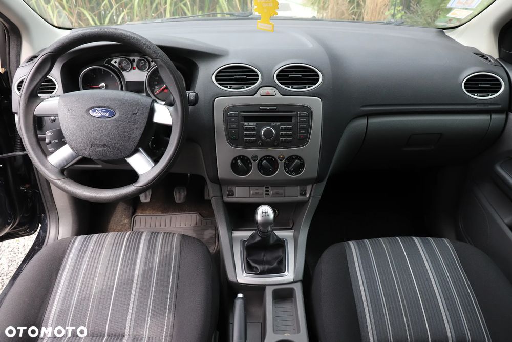 Ford Focus 1.6 TDCi DPF Black Magic - 4