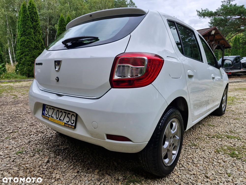 Dacia Sandero 1.2 16V 75 Essentiel - 4