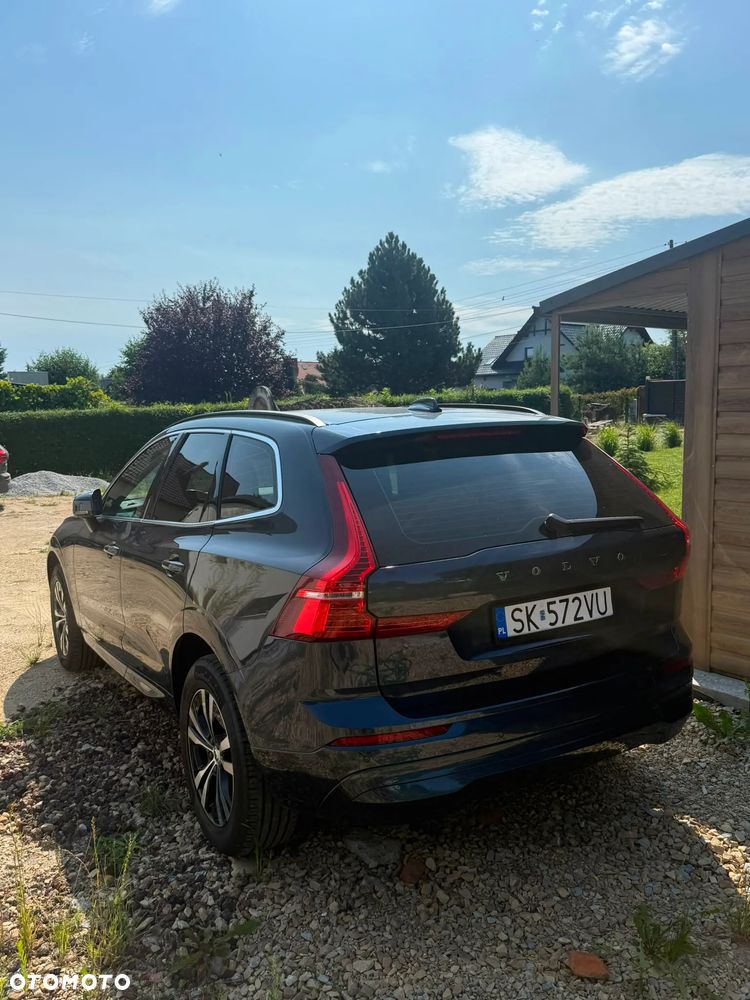 Volvo XC 60 B5 B AWD Momentum Pro - 2