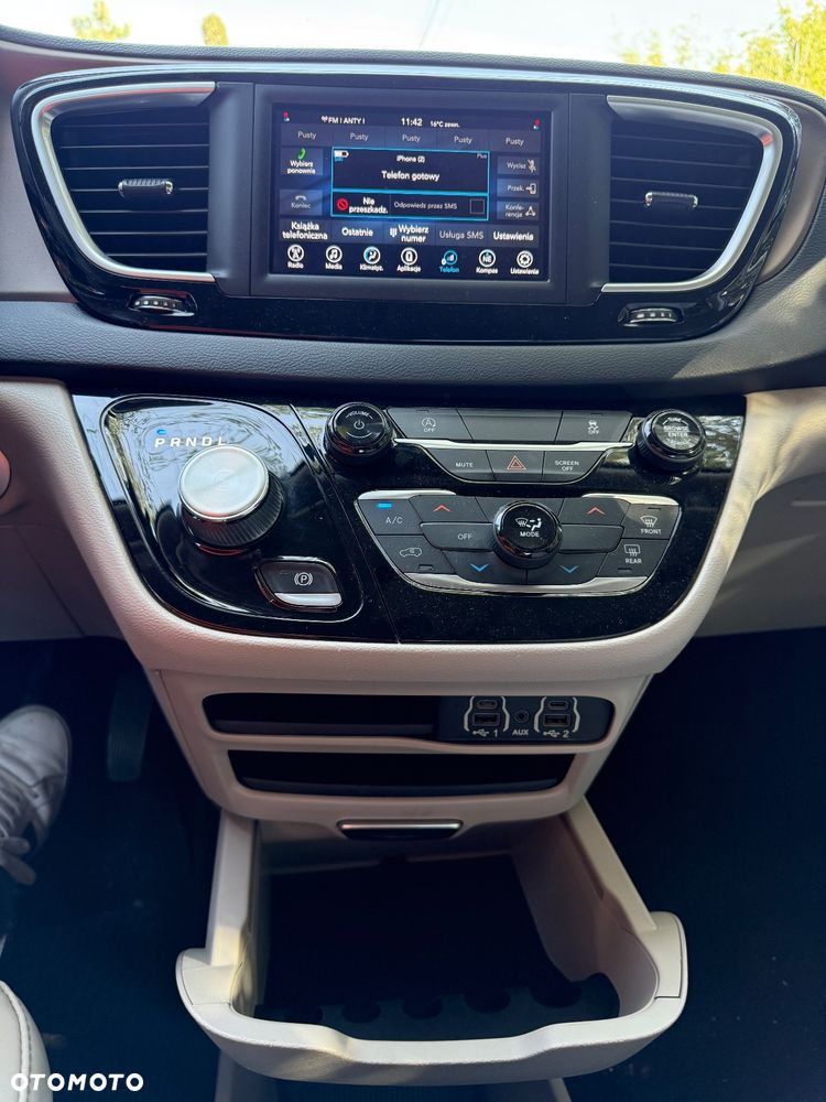 Chrysler Voyager - 8