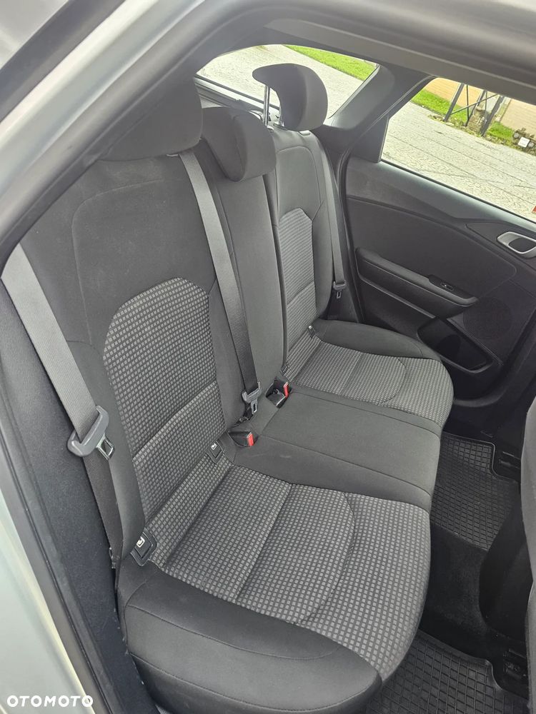Kia Ceed 1.4 L Business Line Plus - 20