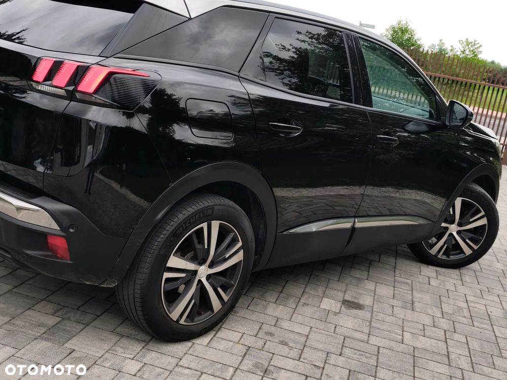Peugeot 3008 PureTech 130 Stop & Start GPF Allure - 7