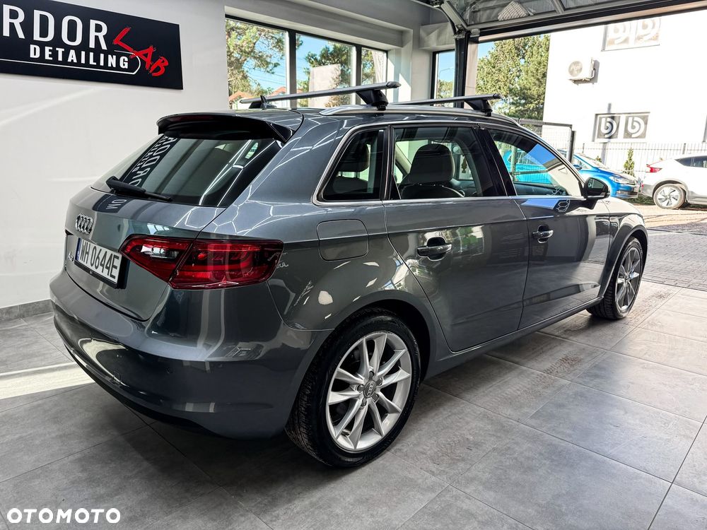 Audi A3 Sportback - 8