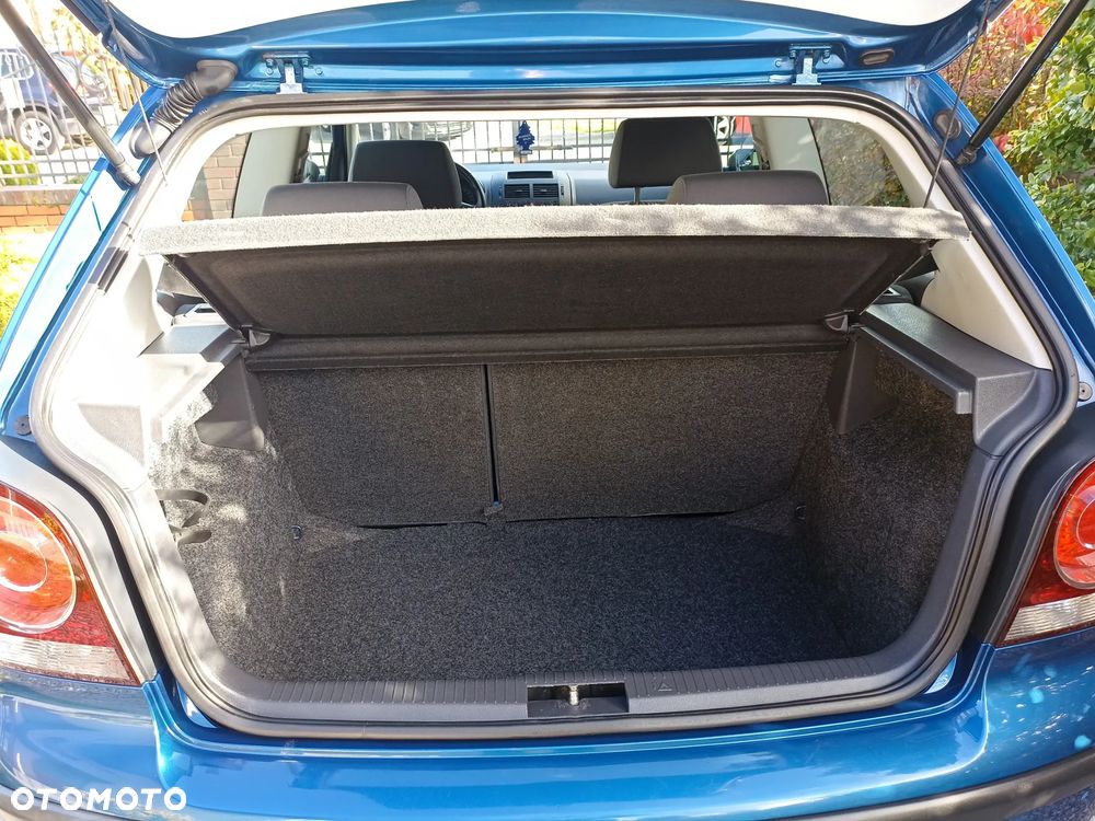 Volkswagen Polo 1.2 Tour - 11