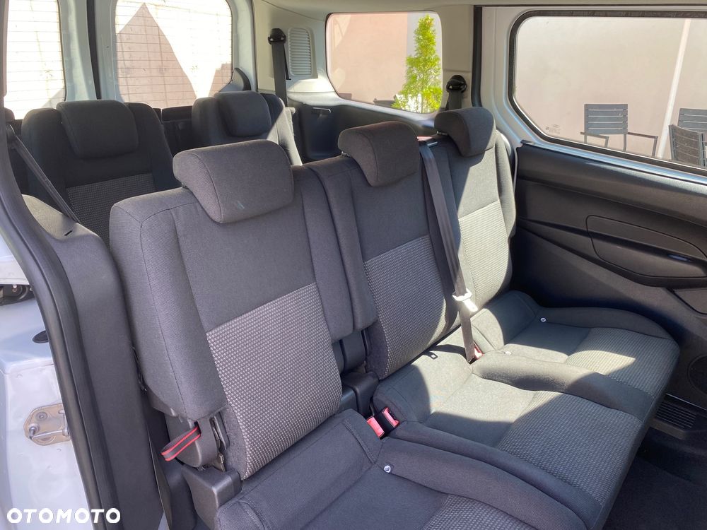 Ford Tourneo Connect 1.5 TDCi Ambiente - 5