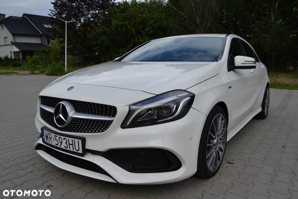 Mercedes-Benz Klasa A 200 AMG Line - 2