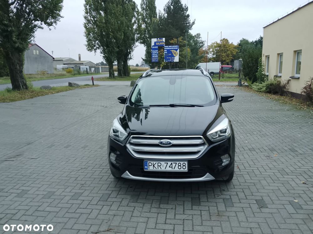 Ford Kuga - 1