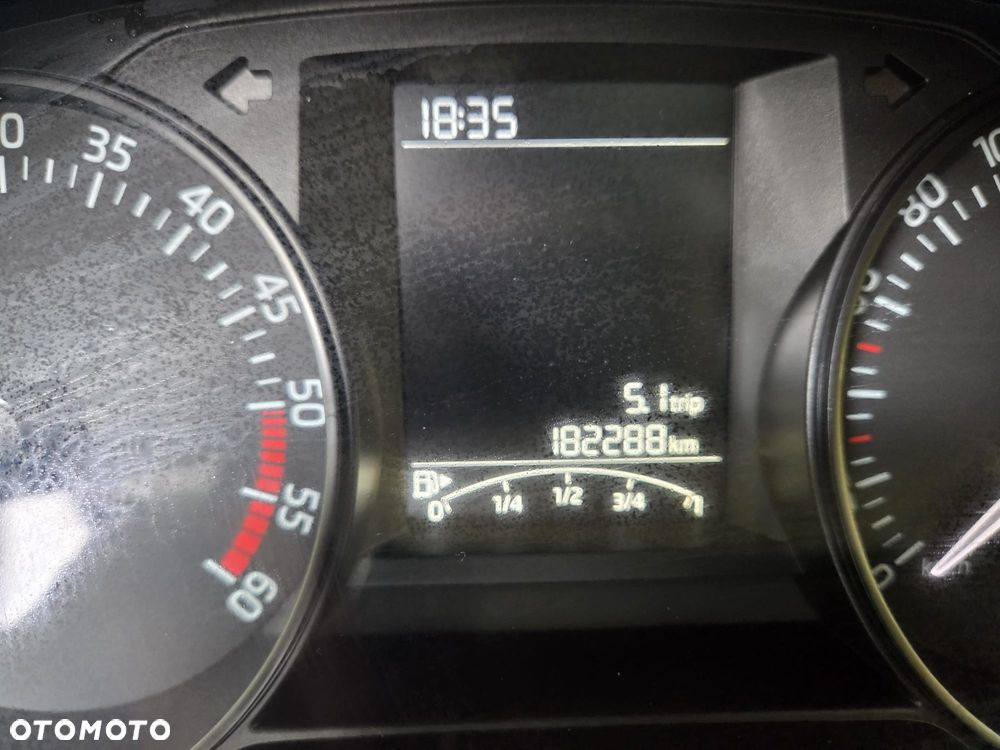 Skoda Fabia - 11