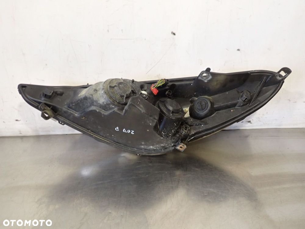 LAMPA PRAWA PRZEDNIA PEUGEOT 207 9686606280 - 7