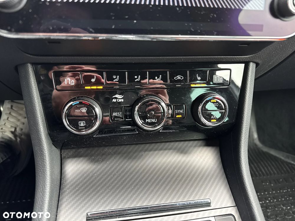 Skoda Superb 1.5 TSI Sportline DSG - 23