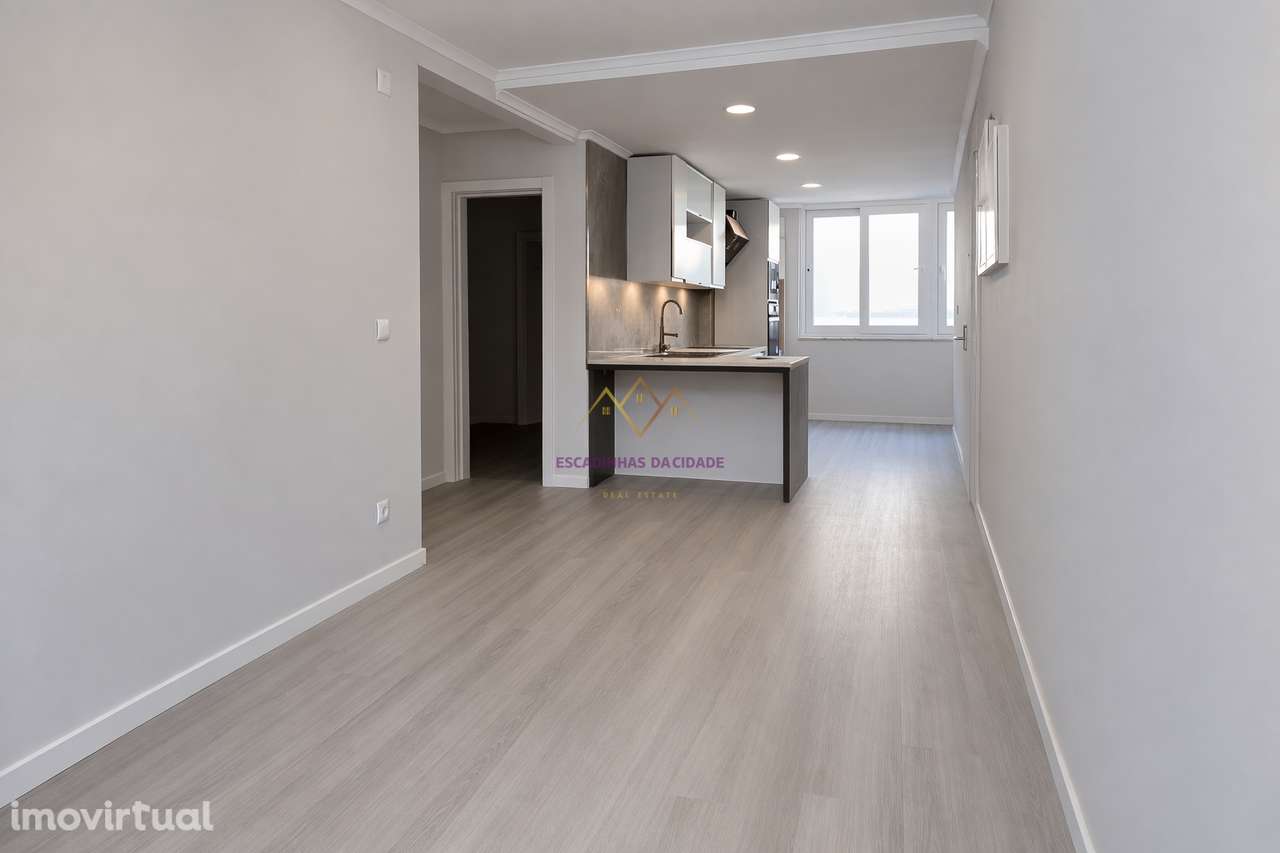 T2 Remodelado em Benfica - Grande imagem: 2/27