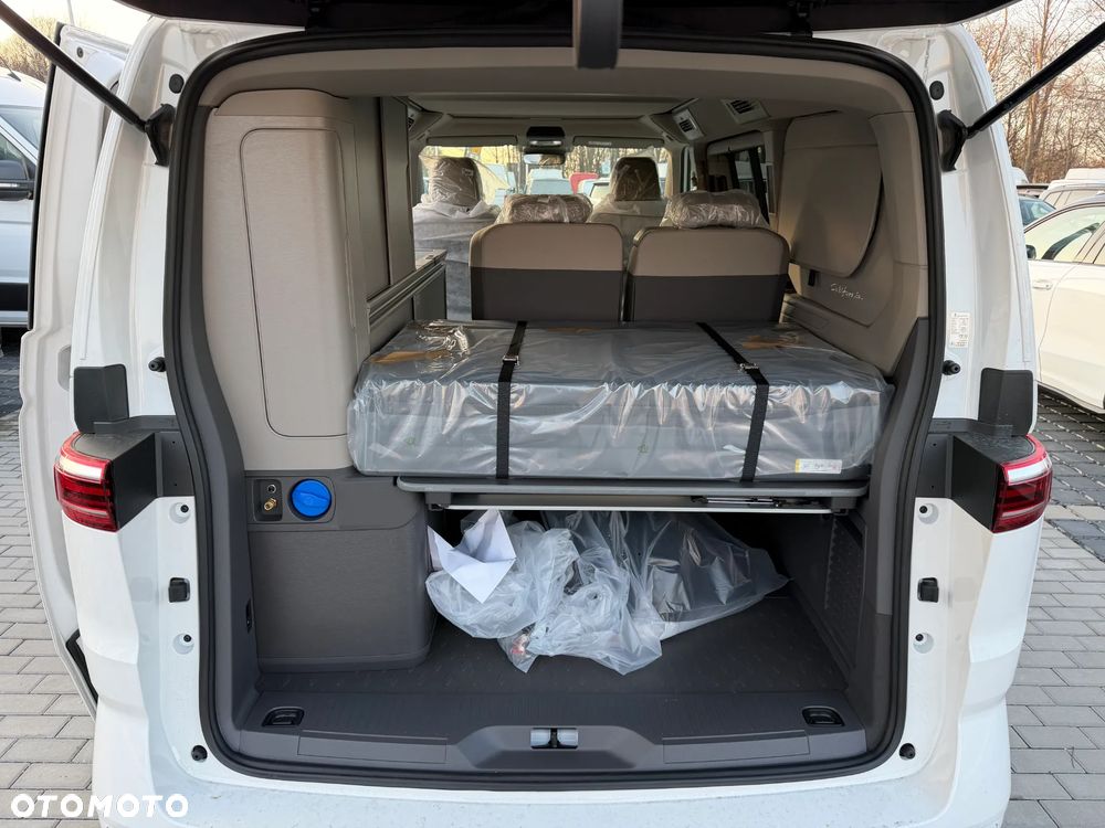 Volkswagen California - 13