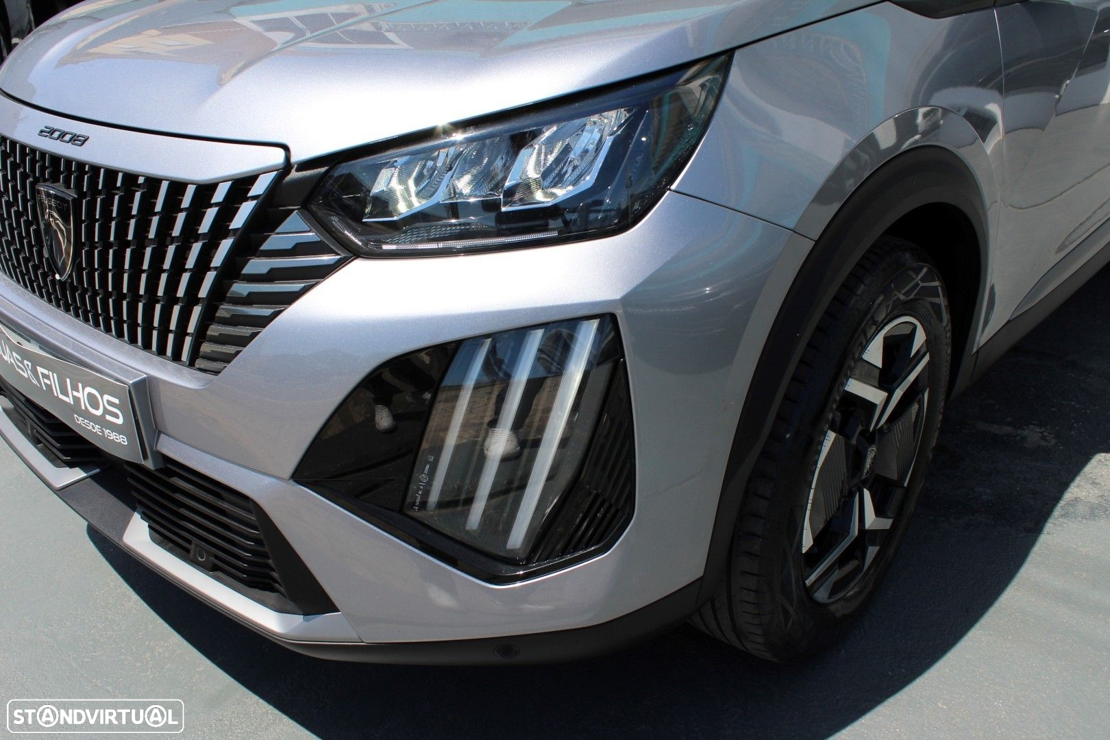 Peugeot 2008 1.2 PureTech Allure Pack EAT8 - 3